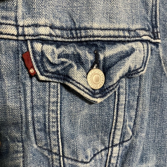 Levis Classic Denim Trucker Jean Jacket Woman's Size X Small Button Up Front - Picture 2 of 8